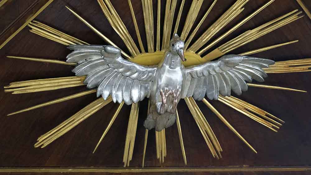 Die Taube gilt als Symbol für den Heiligen Geist