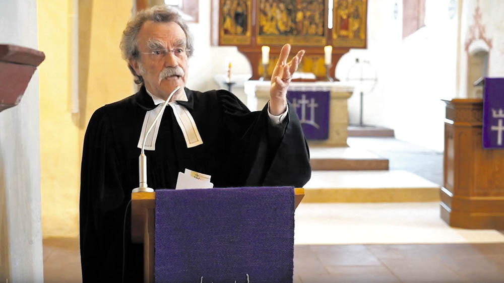 Pastor Heinz Behrends im Einsatz als Gastdienstler
