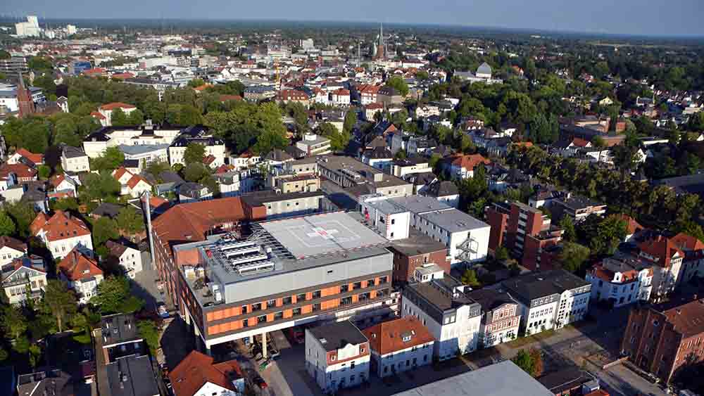 Blick auf das Evangelische Krankenhaus in Oldenburg