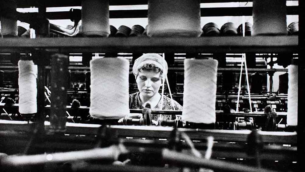 Dieses Bild entstand in einer Spinnerei in Leipzig im Jahr 1970