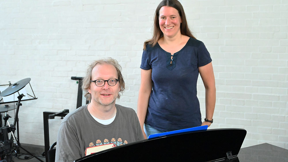 Vorfreude auf die Musik-Kirche: Kantor Stephan Reinke und Pastorin Katharina Reinke