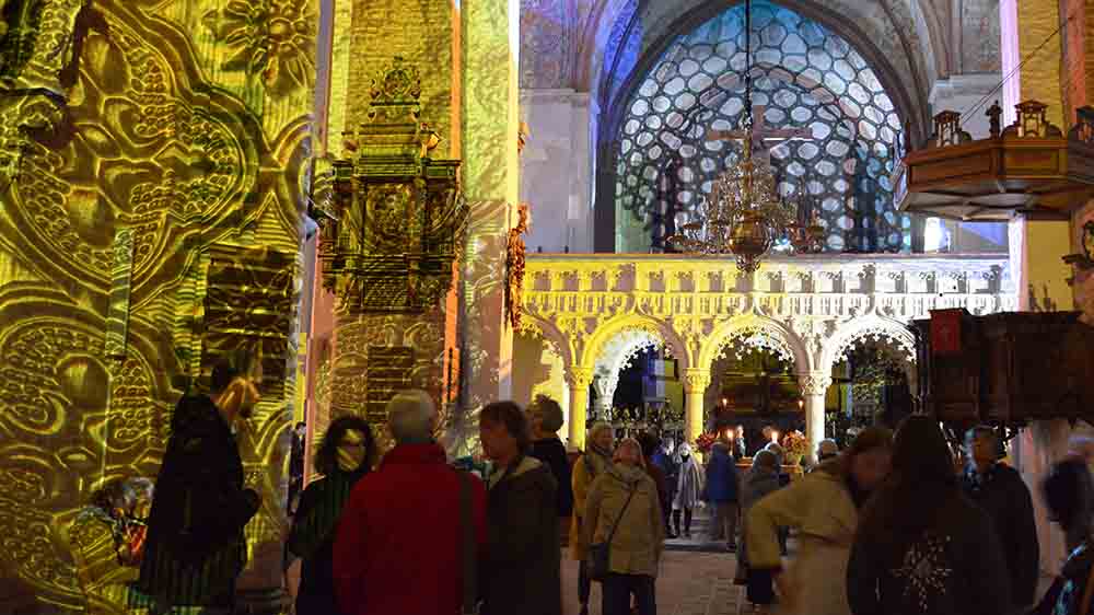 Die Aktion taucht den Dom in ein besonderes Licht