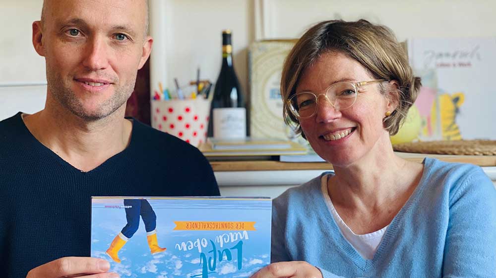 Matthias Lemme und Susanne Niemeyer zeigen ihren Kalender