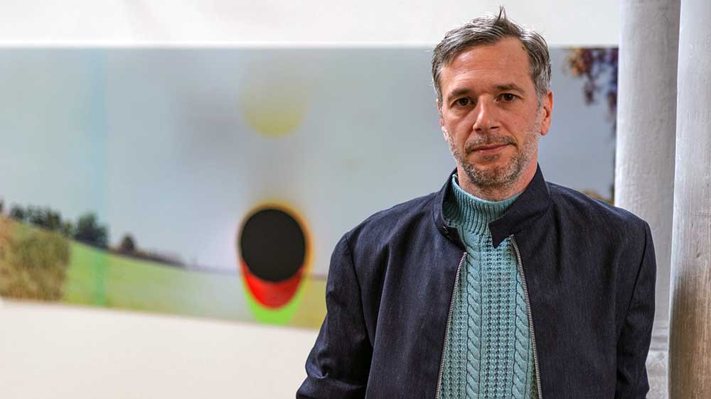 Künstler Marko Zink aus Österreich zeigt sein Werk in der Katharinenkirche von Osnabrück