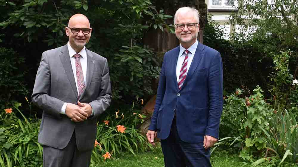 Leiten den künftigen Kirchenkreis Göttingen-Münden: Frank Uhlhorn (links) und Thomas Henning