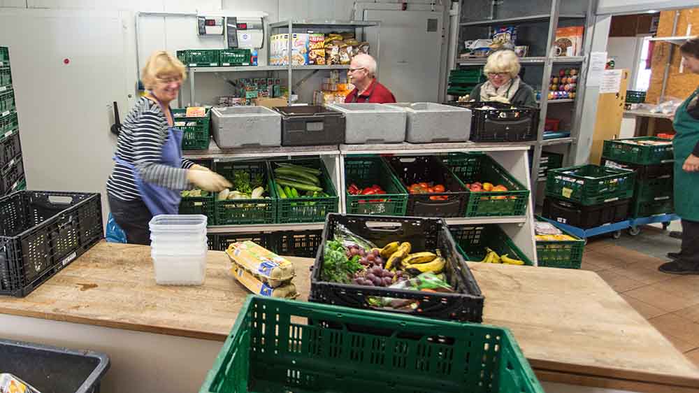 Den Tafeln fehlen immer mehr Lebensmittel