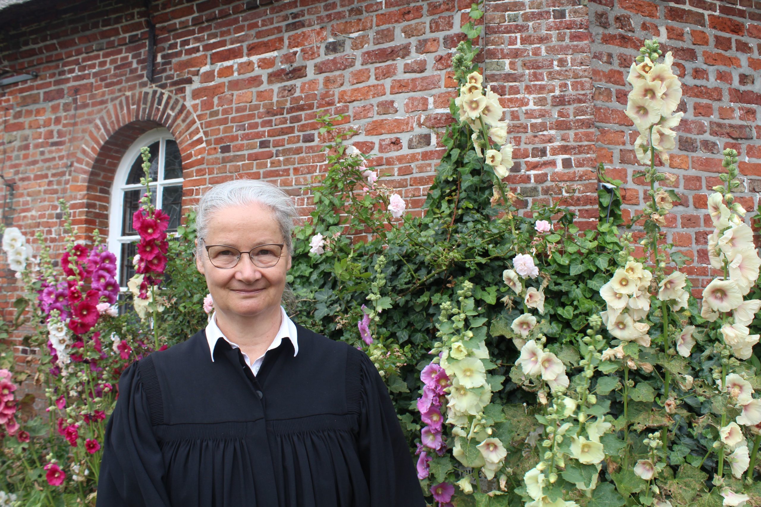 Pastorin Hildegard Rugenstein lebt auf Hallig Hooge