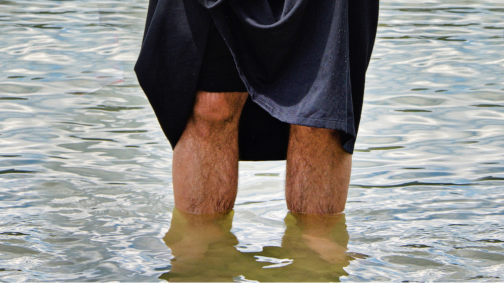 Taufe am Kieler Ostsee-Strand (Symbolbild)