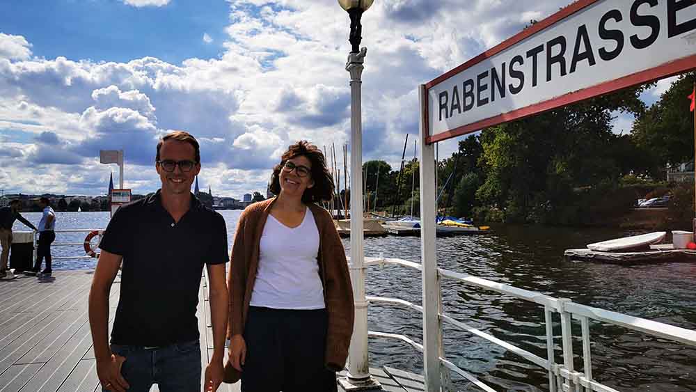 Fabio Fried und Angelika Gogolin freuen sich auf spontane Trauungen auf der Alster