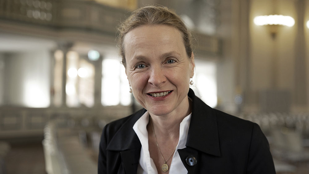 Die evangelisch-lutherische Theologin, Pastorin und EKD-Bevollmächtigte Anne Gidion