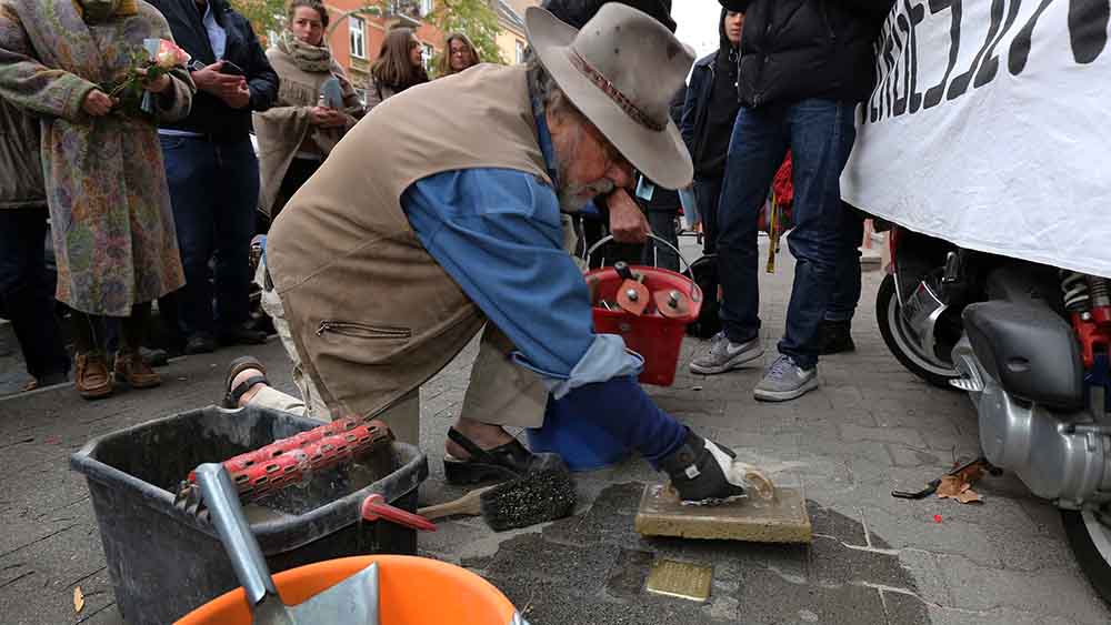 Gunter Demings Stolperstein sind Teil der Erinnerungskultur geworden, sagt ein Historiker