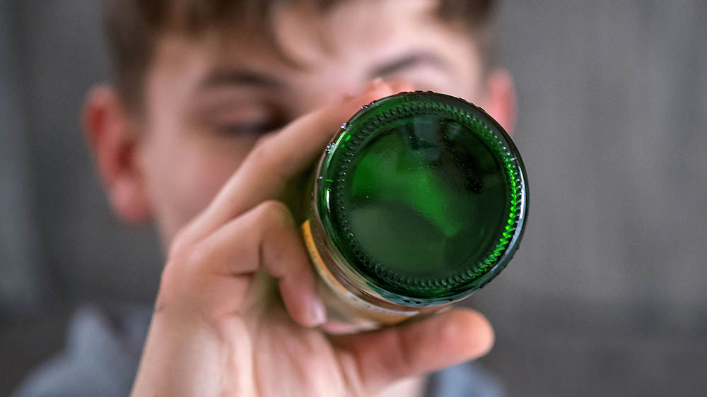 Ein Rausch gehört für viele Jugendliche dazu (Symbolbild)