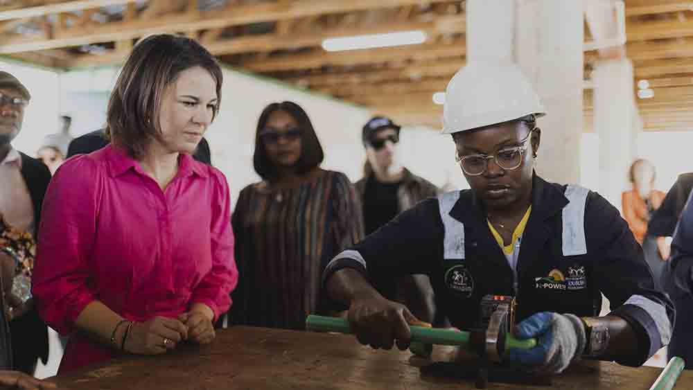 Annalena Baerbock während ihres Besuchs in Nigeria