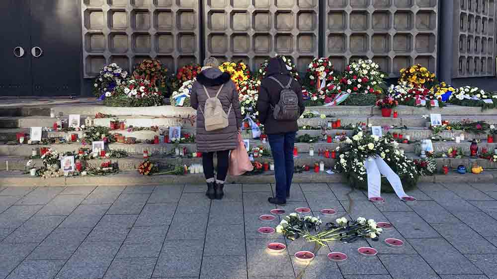 Berlin Gedenkt Der 13 Terroropfer Vom Breitscheidplatz | Evangelische ...