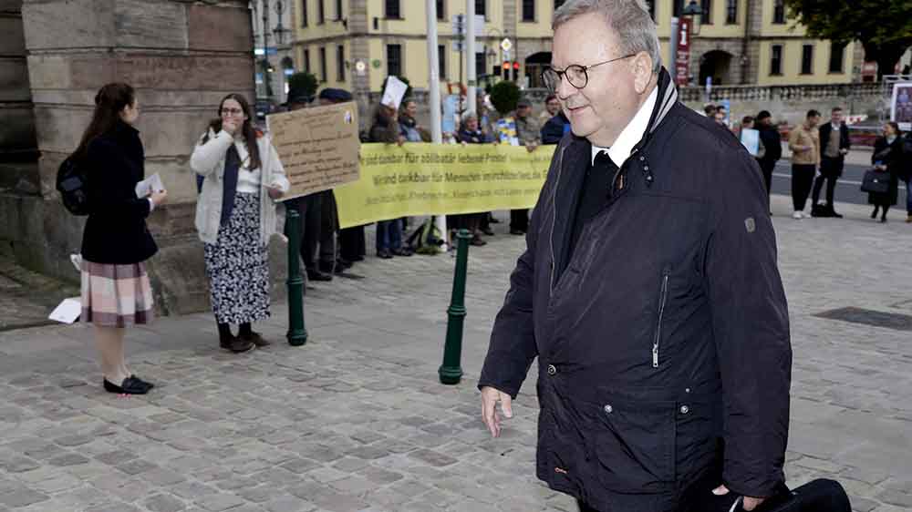 Der Osnabrücker Bischof Franz-Josef Bode