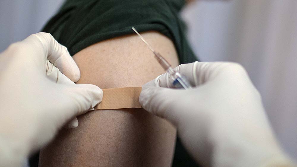 Image - Impfpflicht: Gesundheitsexperten ziehen negative Bilanz