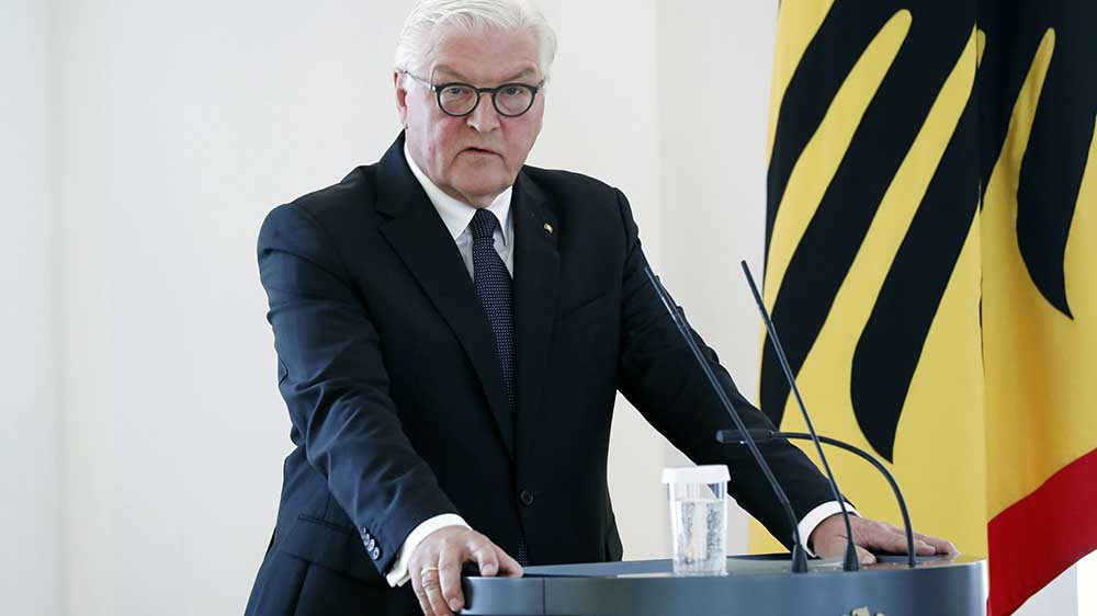 Bundespräsident Steinmeier hat sich für mehr Unterstützung der Schulen im Umgang mit dem Nahost-Konflikt ausgesprochen