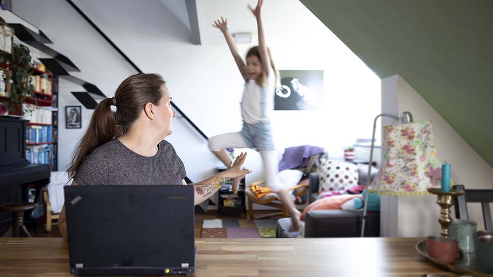 Image - Studie: Mütter nach drei Jahren Pandemie deutlich stärker belastet