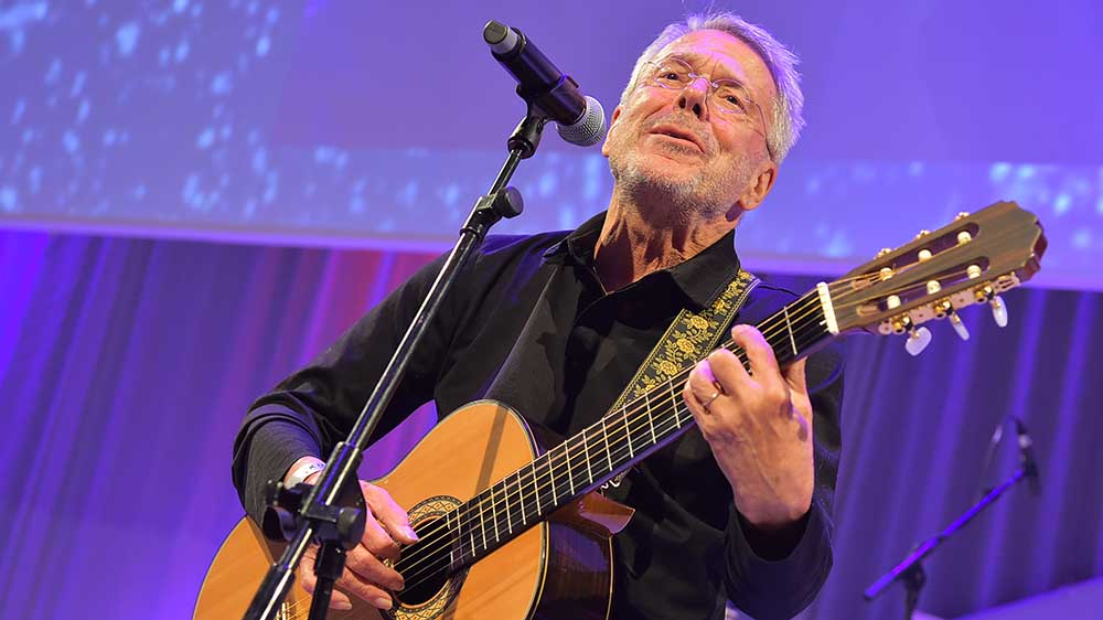 Den Tod sieht Reinhard Mey näher kommen