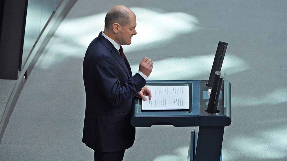 Das Wort von der "Zeitenwende" prägte Kanzler Olaf Scholz bei seiner Rede am 27. Februar im Bundestag