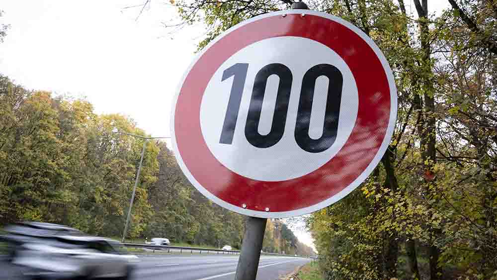 Tempo 100 auf Autobahnen wünscht sich die EKD