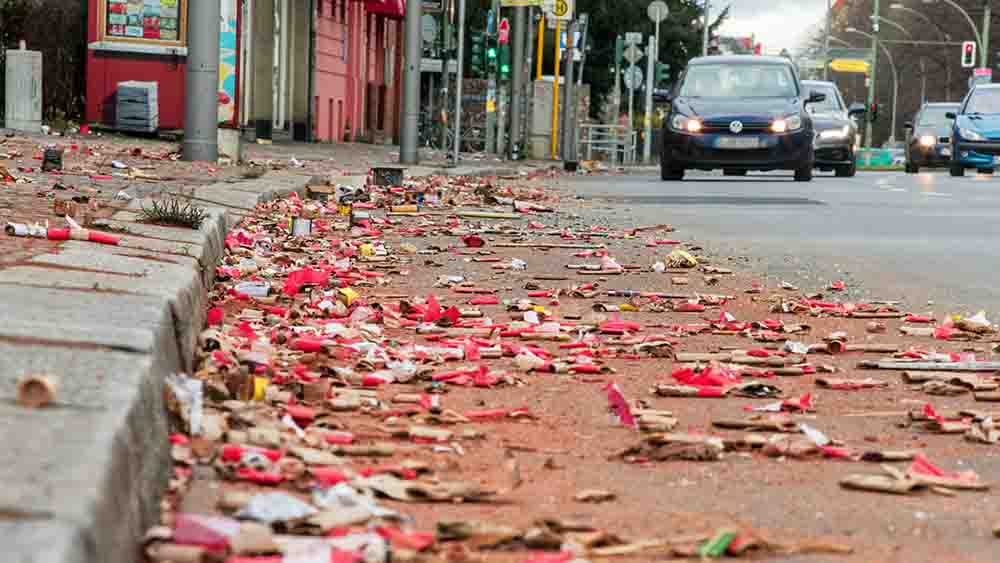 Image - 95.000 Menschen unterschreiben Brief für Böllerverbot