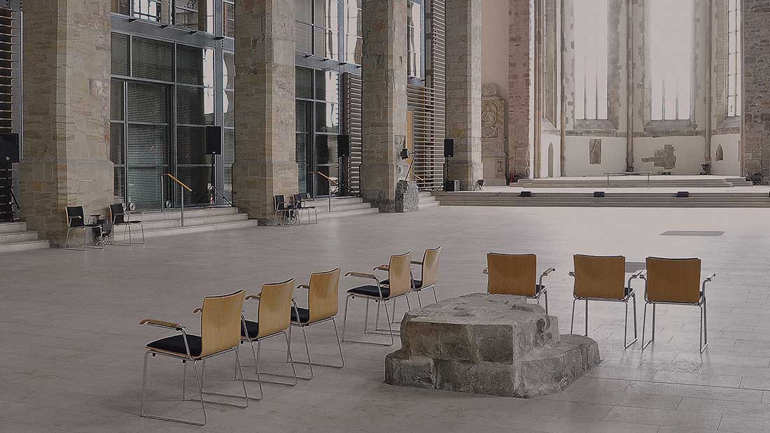 Die St.-Johannis-Kirche in Magdeburg ist ein ehemaliges Kirchengebäude, die bis zu ihrer Profanierung dem Evangelisten Johannes geweiht war. Seit 1999 wird sie als Festsaal und Konzerthalle der Stadt Magdeburg genutzt