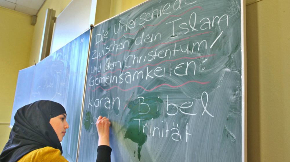Interreligiöser Unterricht soll den Schülern Gemeinsamkeiten und Unterschiede ihrer Religionen deutlich machen