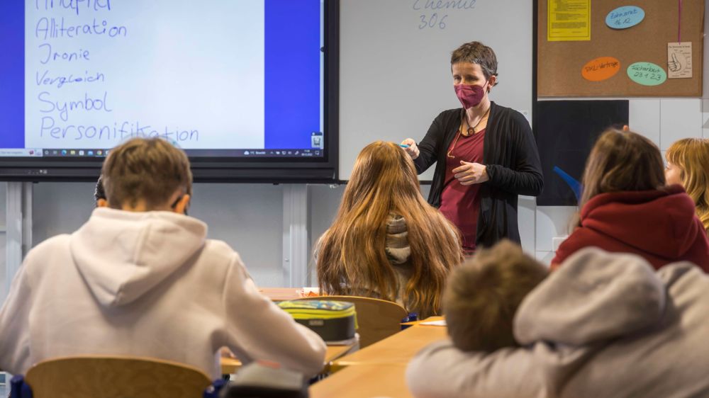 155.800 Schülerinnen und Schüler haben im letzten Schuljahr eine Klassenstufe wiederholt 