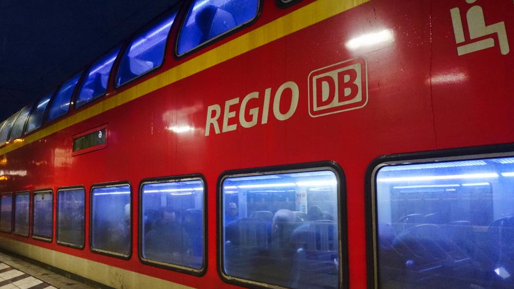 In einer solchen Regionalbahn hat der mutmaßliche Täter zwei Menschen getötet