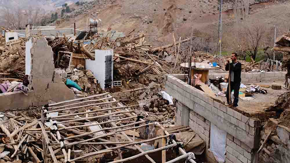 Im osttürkischen Yaylakonak sind von vielen Häusern nur noch Trümmer übrig