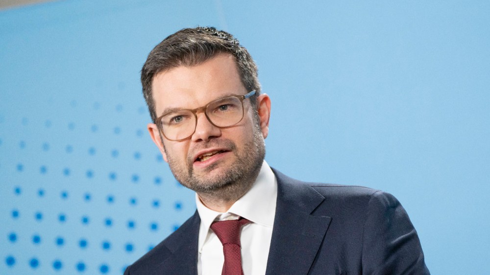 Marco Buschmann, in Gelsenkirchen geboren, ist praktizierender Katholik