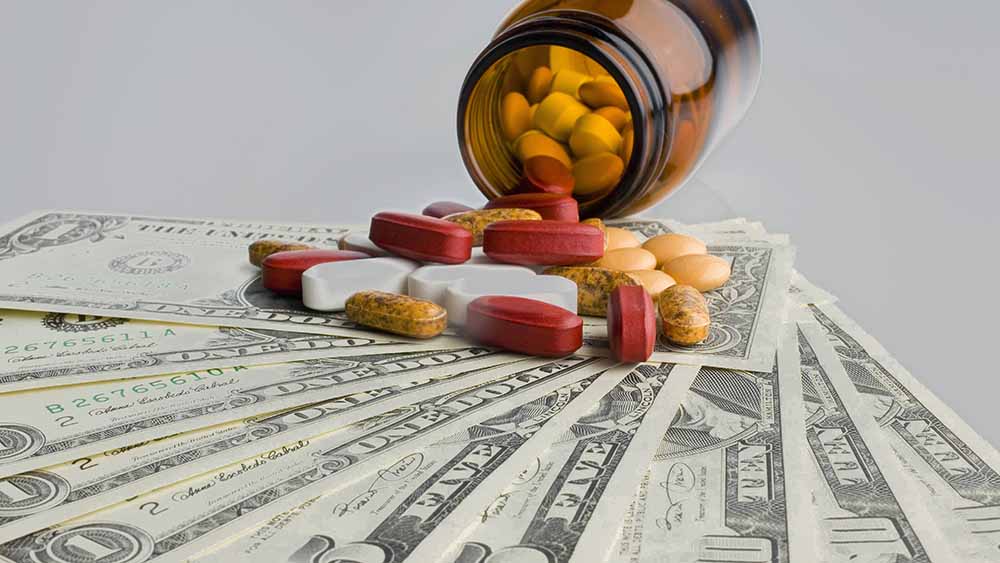 Jede Monat steckte Hody Childress der Apothekerin Geld zu (Symbolbild)