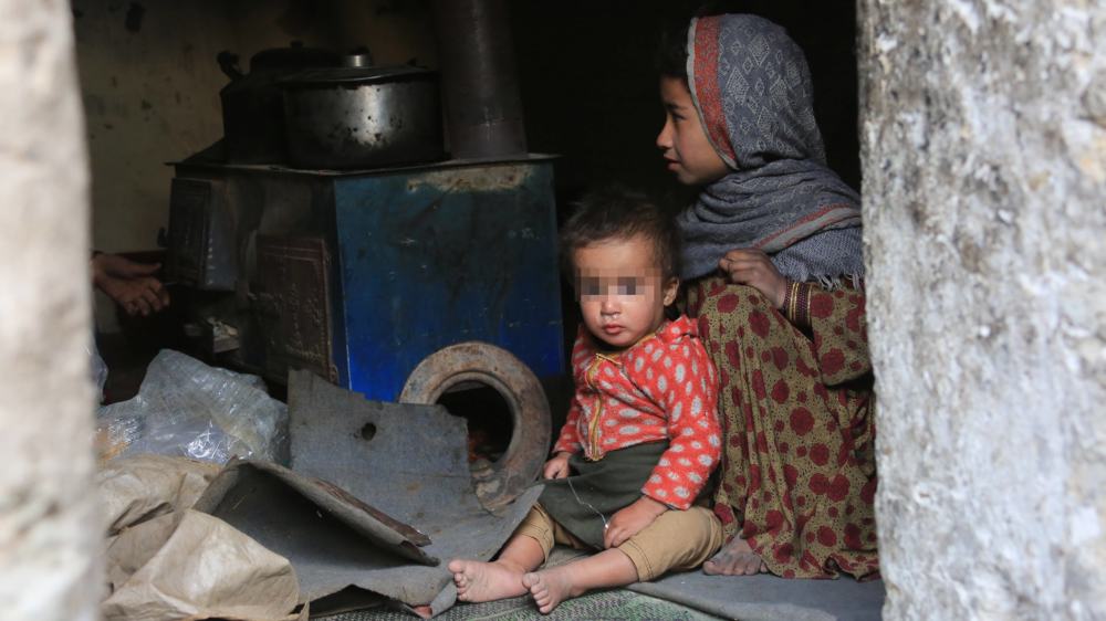 Kinder einer armen Familie in Afghanistans Hauptstadt Kabul