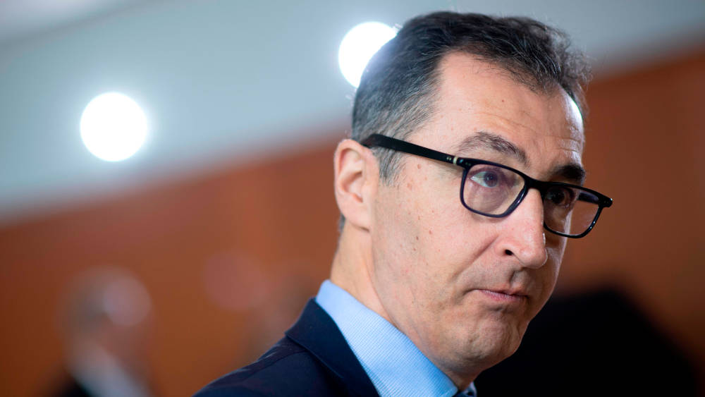 Cem Oezdemir ist Bundeslandwirtschaftsminister (Grüne)