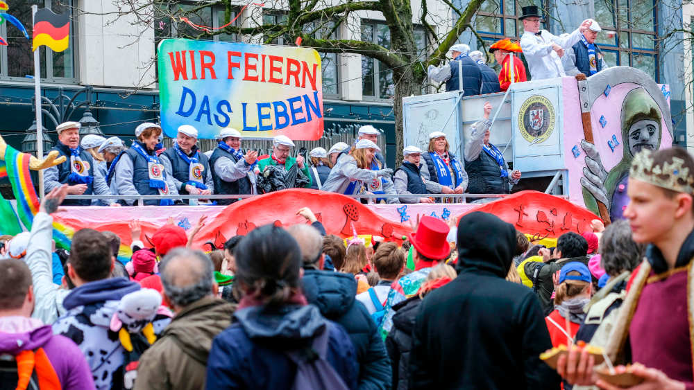 Nach zwei Pandemiejahren wurde der Karneval im Rheinland gebührend gefeiert – allerdings nicht ohne Folgen