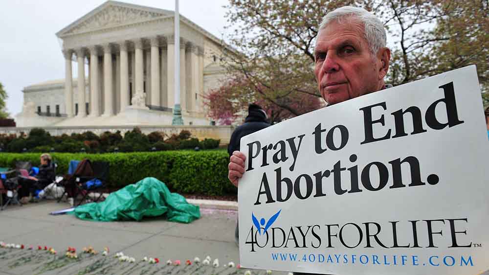 Immer wieder demonstrieren Abtreibungsgegner vor dem Obersten Gericht in Washington (Archiv)
