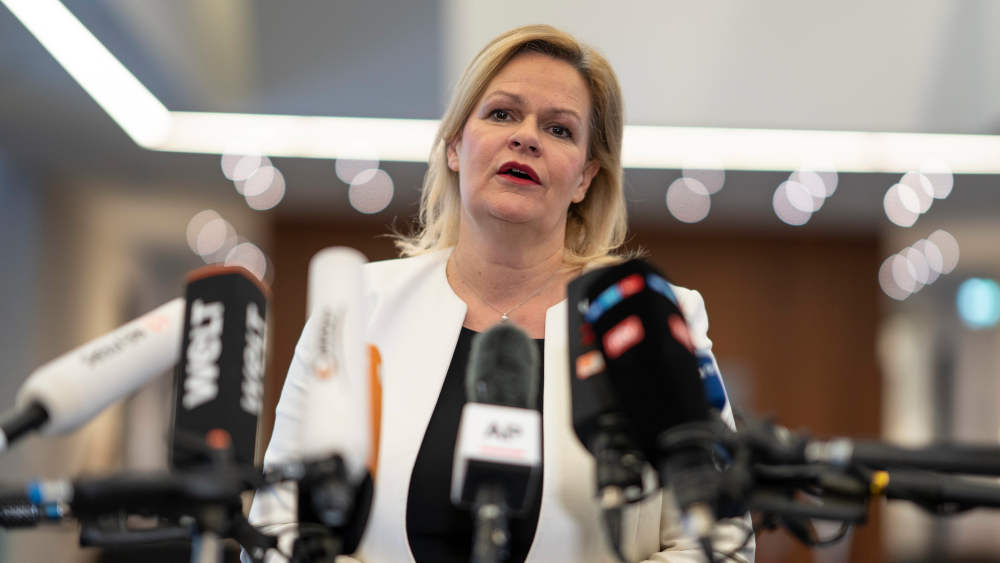 Bundesinnenministerin Faeser berät mit Amtskolleginnen und Amtskollegen aus fünf EU-Mitgliedsstaaten über die europäische Migrationspolitik und das gemeinsame europäische Asylsystem