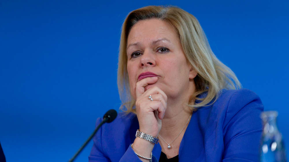 Bundesinnenministerin Nancy Faeser möchte Flüchtlingsunterkünfte in Reserve vorhalten