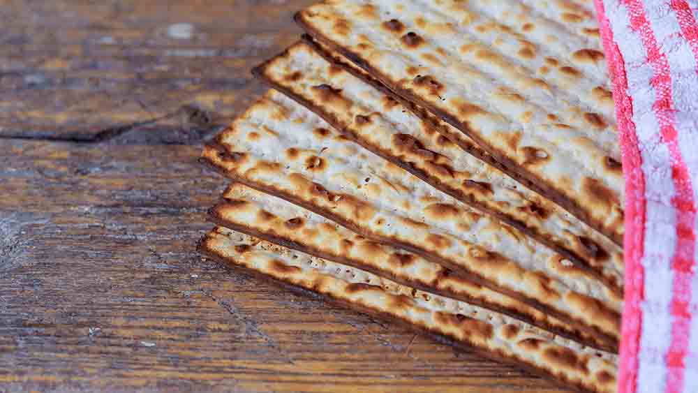 Nur ungesäuerte Brote sollen in israelischen Kliniken während des Pessachfests erlaubt sein, fordert eine religiöse Partei