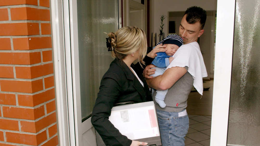 Der Väteranteil beim Elterngeld steigt, bleibt hinter dem Anteil der Mütter aber weiter deutlich zurück