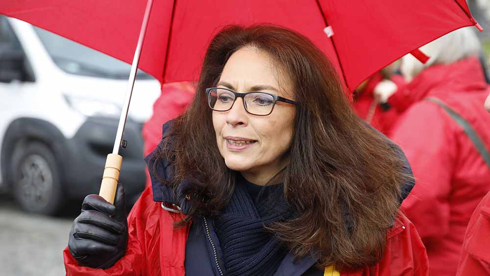 Yasmin Fahimi leitet den DGB