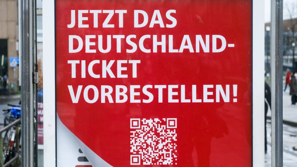 Image - Große Unternehmen wollen 49-Euro-Ticket bezuschussen