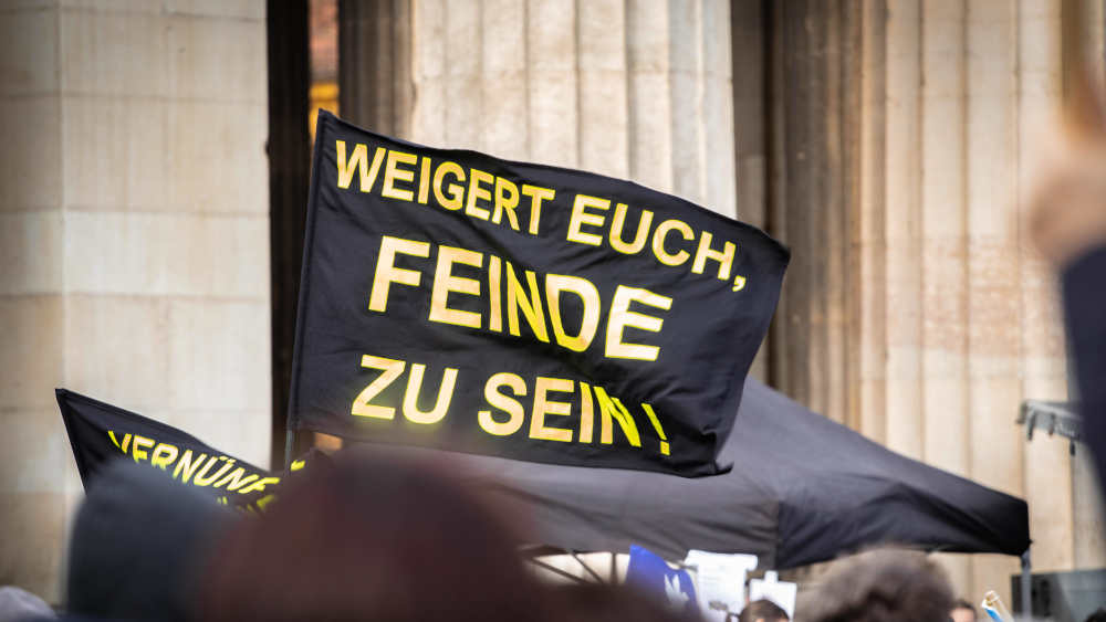 Image - Extremismusforscherin: Extreme Rechte und Putin teilen Werte und Ziele