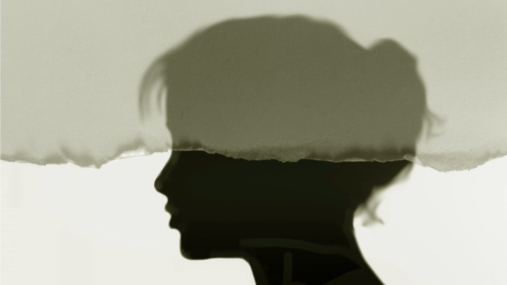 „Eine Frau wurde einmal, als sie entlang der Autobahn lief, ständig von einer Stimme aufgefordert, sich vor ein Auto zu werfen“ – Anna Helm