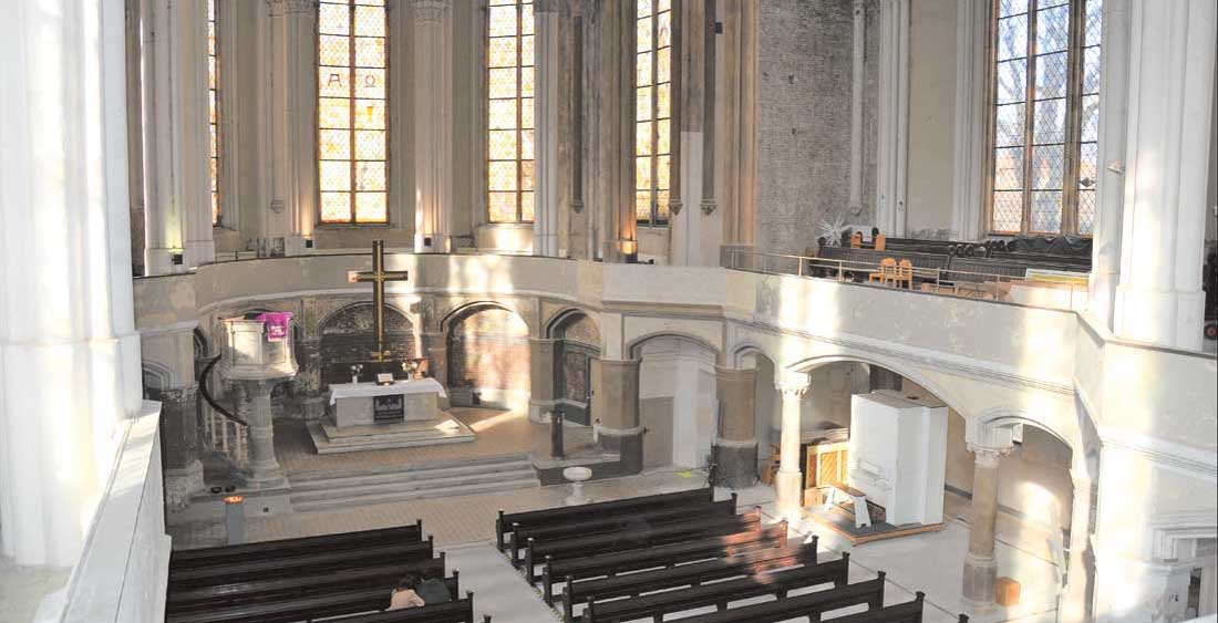 Innenraum der Berliner Zionskirche
