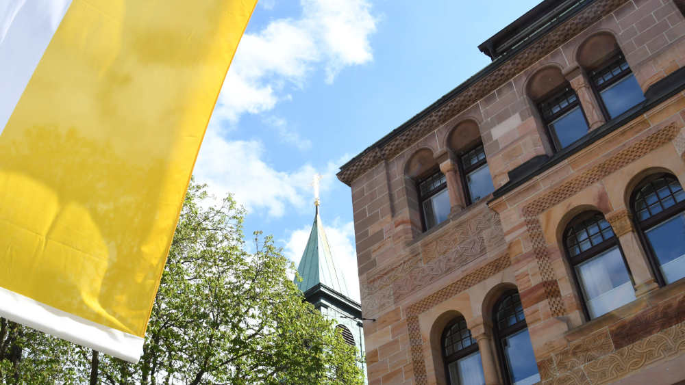 Im Rahmen der Aufarbeitung von sexuellem Missbrauch in der katholischen Kirche hat die Erzdioezese Freiburg der Staatsanwaltschaft Personalakten von 190 Beschuldigten übergeben