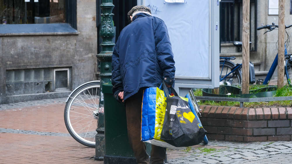 Viele alte Menschen können ihren Lebensunterhalt nicht mehr bestreiten