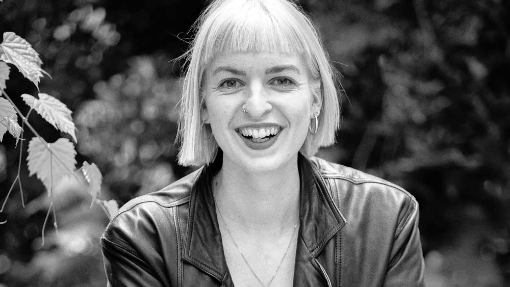 Image - Maike Schöfer jung, feministisch und Pfarrerin