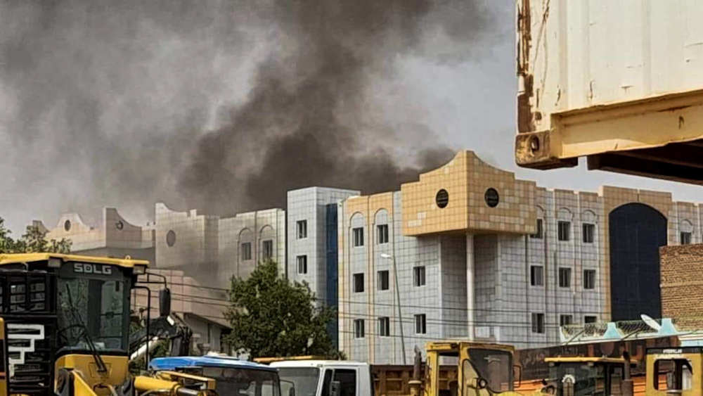 Rauch und Zerstörung der Stadt Al Fasher in Nord-Darfur nach Zusammenstößen zwischen der sudanesischen Armee und der RSF-Miliz Al Fasher 